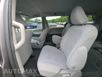 2020 Toyota Sienna L 7-Passenger 119.3" WB - miniatura 13