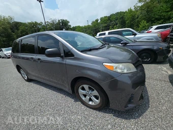 2020 Toyota Sienna L 7-Passenger 119.3" WB - miniatura 3