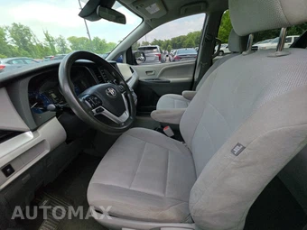 2020 Toyota Sienna L 7-Passenger 119.3" WB - miniatura 7