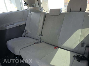 2020 Toyota Sienna L 7-Passenger 119.3" WB - miniatura 11