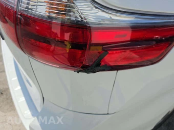 2020 Toyota Sienna L 7-Passenger 119.3" WB - miniatura 29