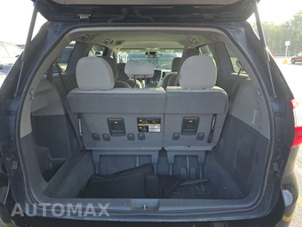 2020 Toyota Sienna L 7-Passenger 119.3" WB - miniatura 17