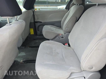 2020 Toyota Sienna L 7-Passenger 119.3" WB - miniatura 13