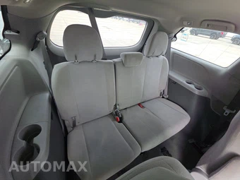 2020 Toyota Sienna L 7-Passenger 119.3" WB - miniatura 14