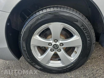 2020 Toyota Sienna L 7-Passenger 119.3" WB - miniatura 10
