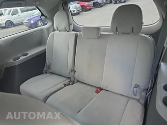 2020 Toyota Sienna L 7-Passenger 119.3" WB - miniatura 17