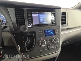 2020 Toyota Sienna L 7-Passenger 119.3" WB - miniatura 11