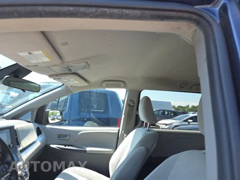 2020 Toyota Sienna L 7-Passenger 119.3" WB - miniatura 17