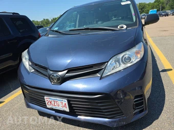 2020 Toyota Sienna L 7-Passenger 119.3" WB - miniatura 2
