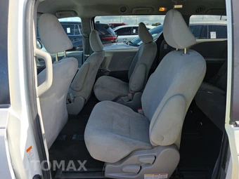 2020 Toyota Sienna L 7-Passenger 119.3" WB - miniatura 13
