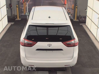 2020 Toyota Sienna L 7-Passenger 119.3" WB - miniatura 5
