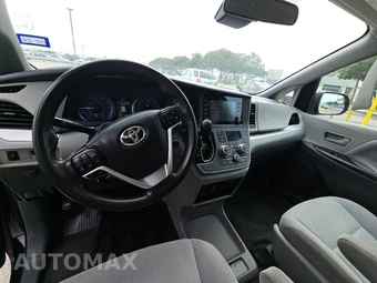 2020 Toyota Sienna L 7-Passenger 119.3" WB - miniatura 11