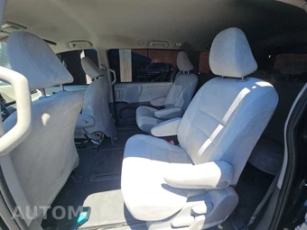 2020 Toyota Sienna L 7-Passenger 119.3" WB - miniatura 13