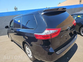 2020 Toyota Sienna L 7-Passenger 119.3" WB - miniatura 6