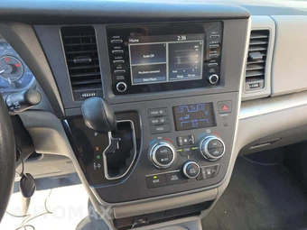 2020 Toyota Sienna L 7-Passenger 119.3" WB - miniatura 10