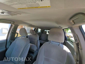 2020 Toyota Sienna L 7-Passenger 119.3" WB - miniatura 11