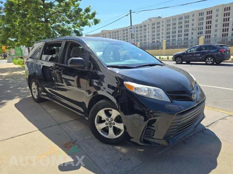 2020 Toyota Sienna L 7-Passenger 119.3" WB - miniatura 4