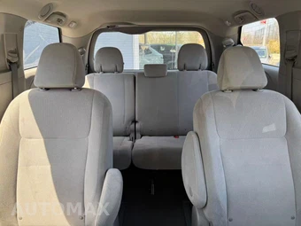 2020 Toyota Sienna L 7-Passenger 119.3" WB - miniatura 24