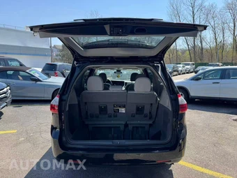 2020 Toyota Sienna L 7-Passenger 119.3" WB - miniatura 26