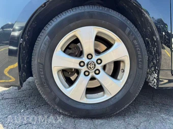 2020 Toyota Sienna L 7-Passenger 119.3" WB - miniatura 34