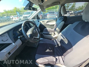 2020 Toyota Sienna L 7-Passenger 119.3" WB - miniatura 7