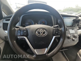 2020 Toyota Sienna L 7-Passenger 119.3" WB - miniatura 10