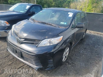 2020 Toyota Sienna L 7-Passenger 119.3" WB