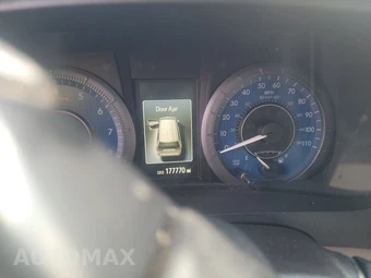2020 Toyota Sienna L 7-Passenger 119.3" WB - miniatura 12