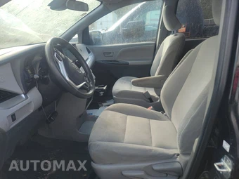 2020 Toyota Sienna L 7-Passenger 119.3" WB - miniatura 7