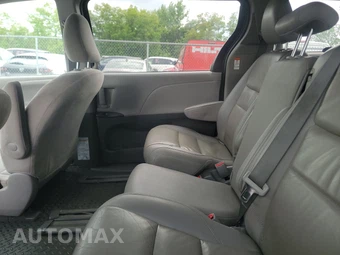 2020 Toyota Sienna L 7-Passenger 119.3" WB - miniatura 13