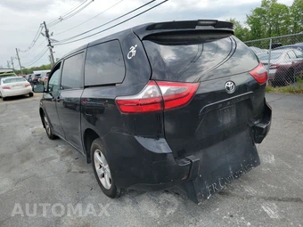 2020 Toyota Sienna L 7-Passenger 119.3" WB - miniatura 6