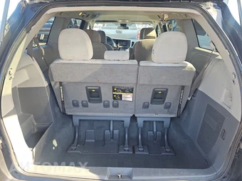 2020 Toyota Sienna L 7-Passenger 119.3" WB - miniatura 17