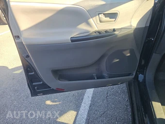 2020 Toyota Sienna L 7-Passenger 119.3" WB - miniatura 9