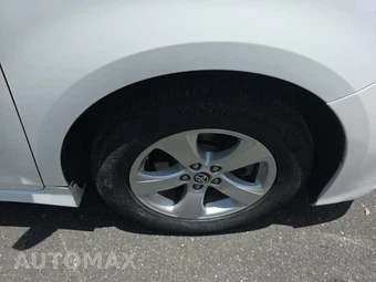 2020 Toyota Sienna L 7-Passenger 119.3" WB - miniatura 9