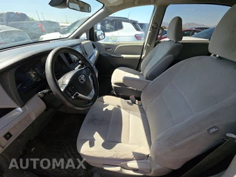 2020 Toyota Sienna L 7-Passenger 119.3" WB - miniatura 13