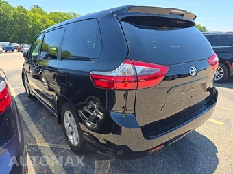 2020 Toyota Sienna L 7-Passenger 119.3" WB - miniatura 6