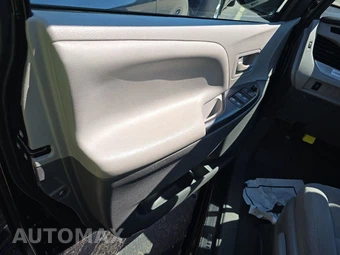 2020 Toyota Sienna L 7-Passenger 119.3" WB - miniatura 9