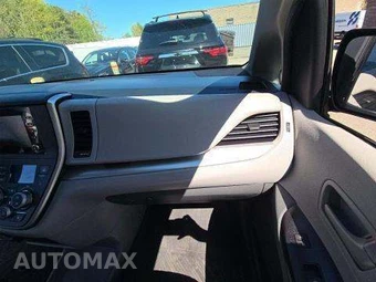 2020 Toyota Sienna L 7-Passenger 119.3" WB - miniatura 20