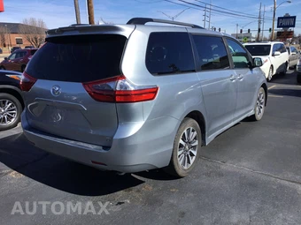 2020 Toyota Sienna LE 7-Passenger 119.3" WB - miniatura 5