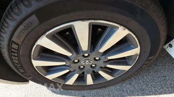 2020 Toyota Sienna LE 7-Passenger 119.3" WB - miniatura 23