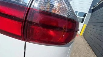 2020 Toyota Sienna LE 7-Passenger 119.3" WB - miniatura 33