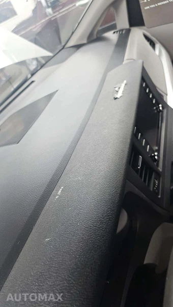 2020 Toyota Sienna LE 8-Passenger 119.3" WB - miniatura 24
