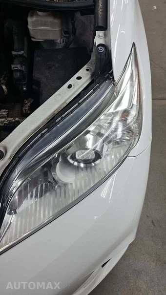 2020 Toyota Sienna LE 8-Passenger 119.3" WB - miniatura 42