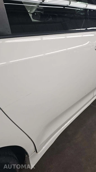 2020 Toyota Sienna LE 8-Passenger 119.3" WB - miniatura 54