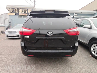 2020 Toyota Sienna LE 8-Passenger 119.3" WB - miniatura 7