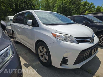 2020 Toyota Sienna LE 8-Passenger 119.3" WB - miniatura 4