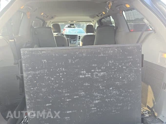 2020 Toyota Sienna LE 8-Passenger 119.3" WB - miniatura 16