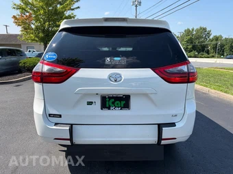 2020 Toyota Sienna LE 8-Passenger 119.3" WB - miniatura 14