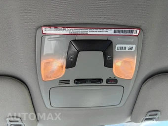 2020 Toyota Sienna LE 8-Passenger 119.3" WB - miniatura 48