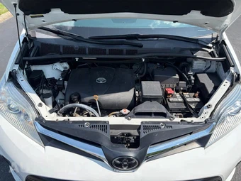 2020 Toyota Sienna LE 8-Passenger 119.3" WB - miniatura 68